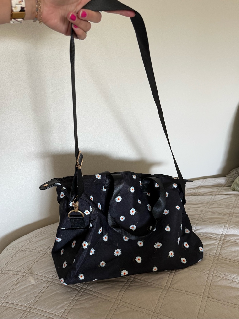 Weekender Bag - Picture 3 of 6